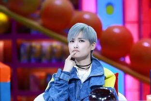 娱乐吃瓜李宇春视频大全