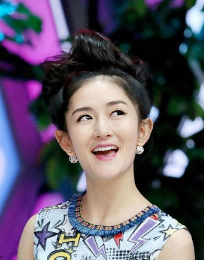 娱乐吃瓜谢娜是谁呀图片,娱乐圈风云人物，笑星与话题女王