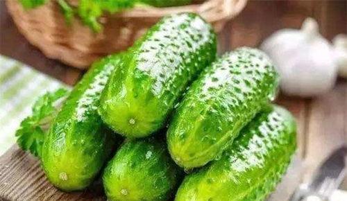 一枝花娱乐吃瓜,揭秘娱乐圈吃瓜背后的真相