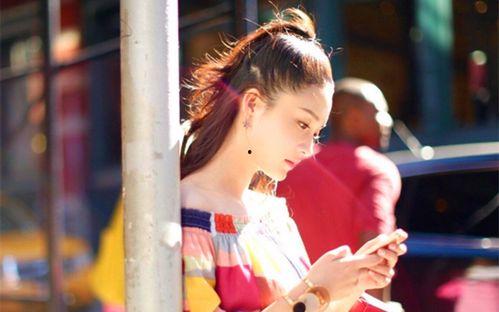 娱乐吃瓜女艺人太佛系,娱乐圈吃瓜女艺人的低调生活