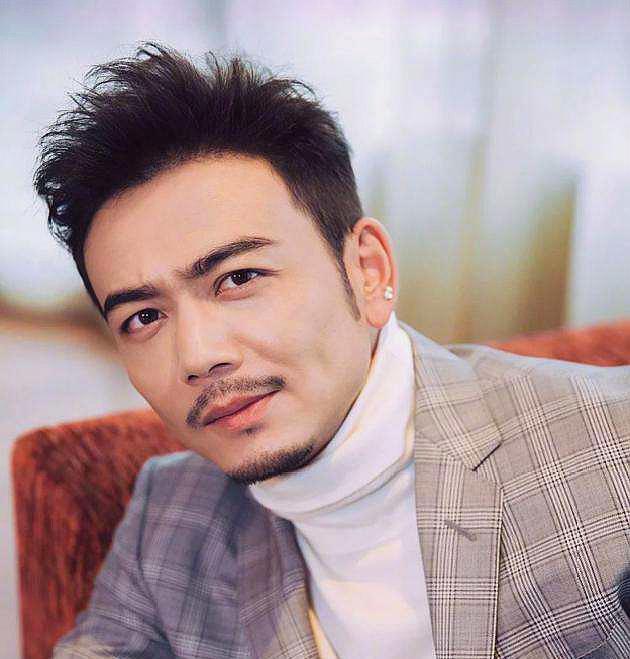 娱乐吃瓜酱大佬和男明星,与男明星的那些幕后故事