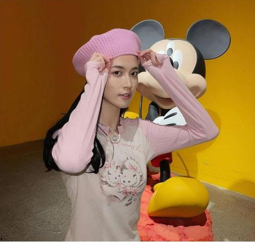 吃瓜娱乐图片头像可爱女